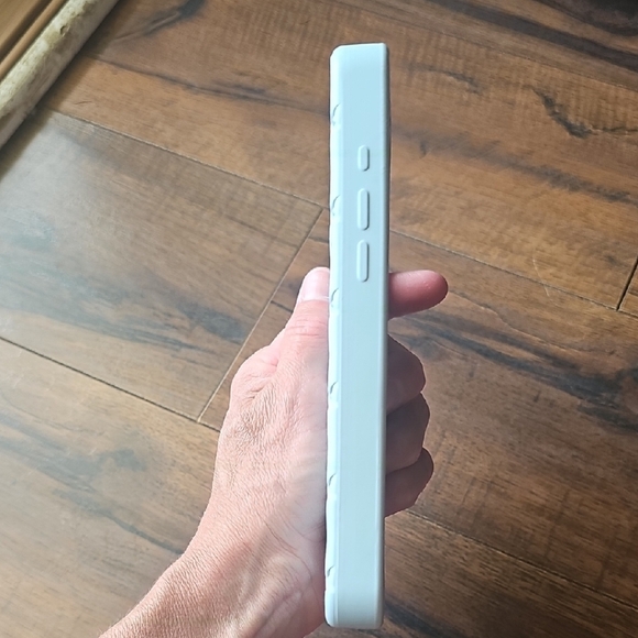 Bottega Veneta Sky Blue Phone Case - Picture 5 of 7